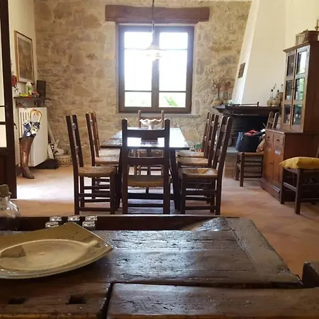 Casale La Sperella *